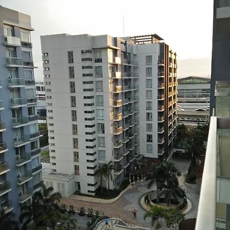 One Palm Tree Villas Manila Exteriér fotografie