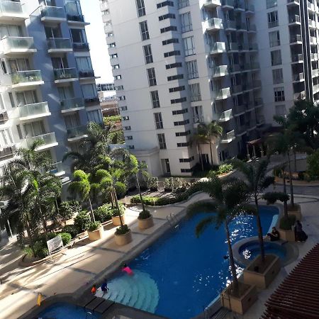 One Palm Tree Villas Manila Exteriér fotografie