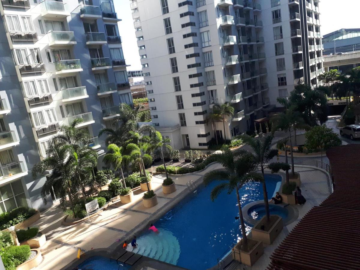 One Palm Tree Villas Manila Exteriér fotografie